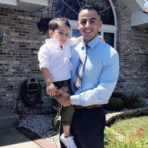 Meet your Posher, Ahmad